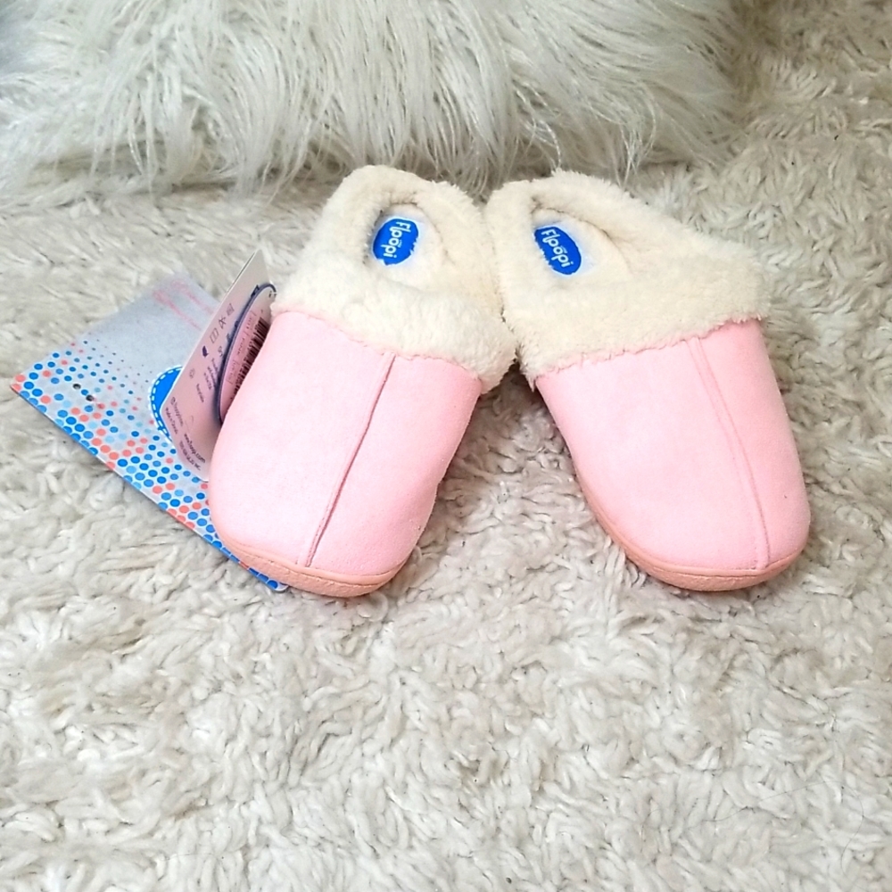 FLOOPI SLIPPERS